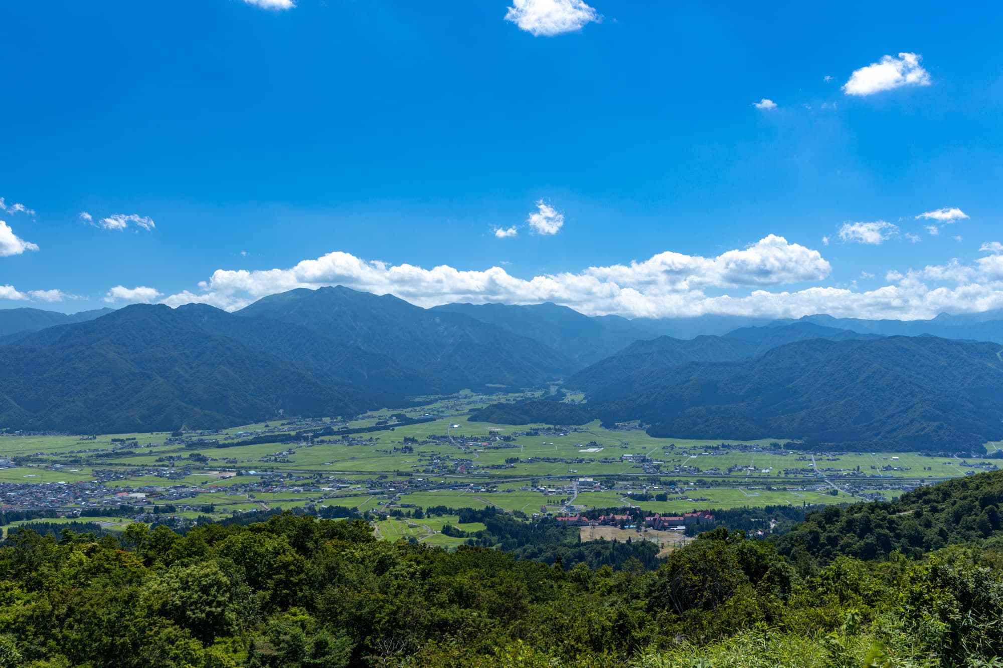 minamiuonuma_skyline.jpg